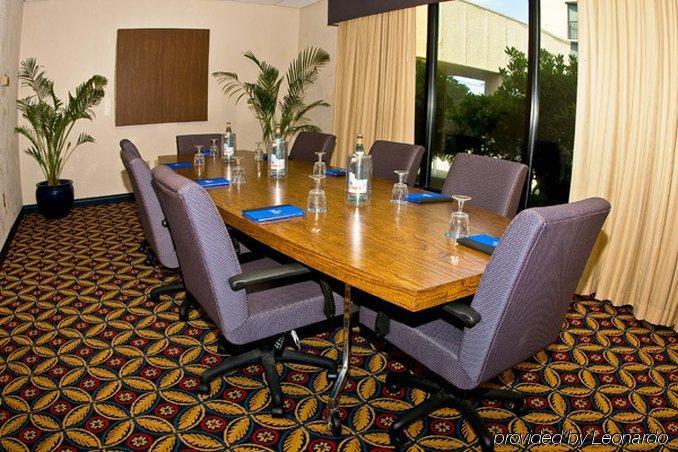 Doubletree By Hilton Atlantic Beach Oceanfront Facilidades foto