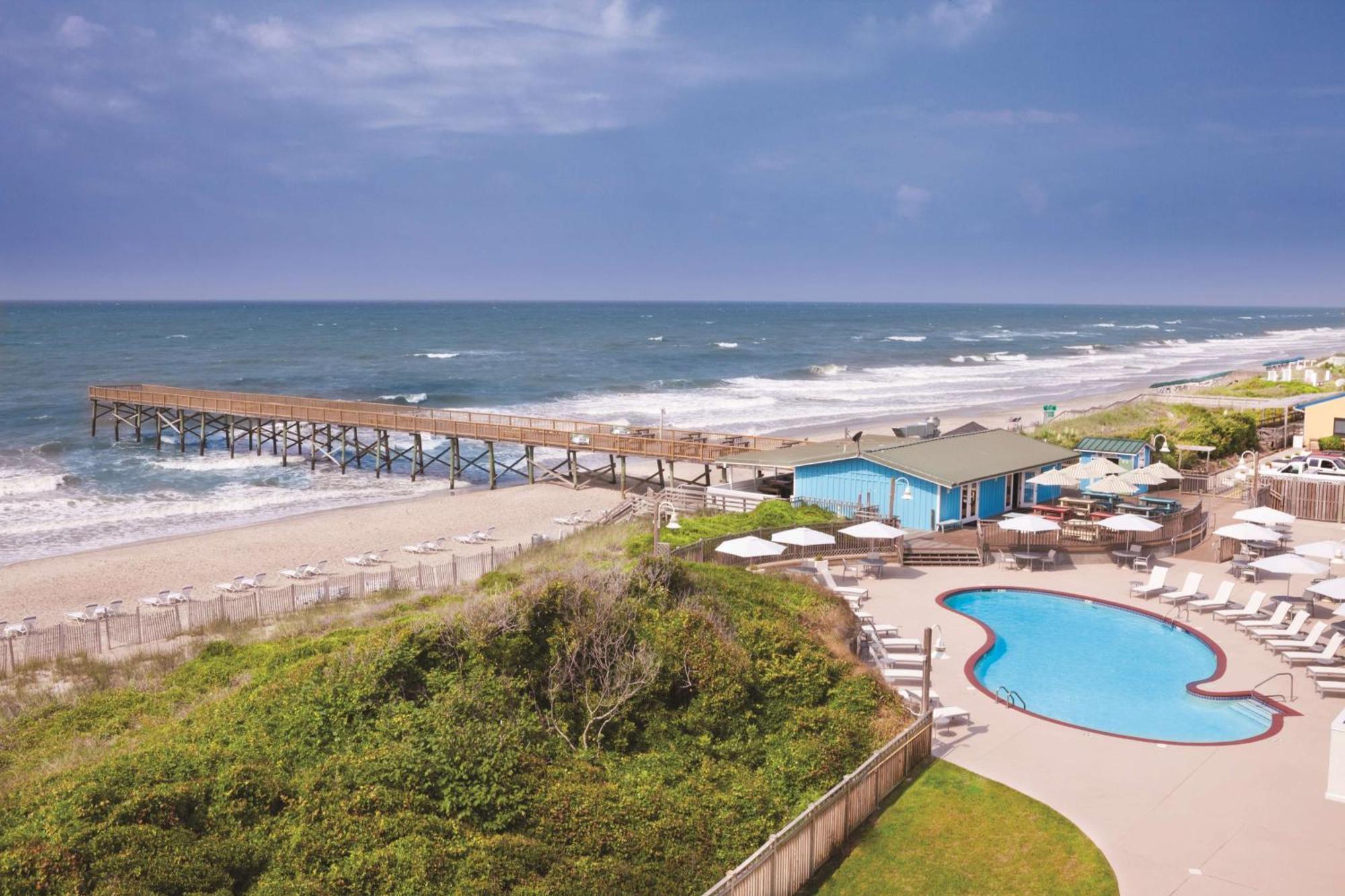 Doubletree By Hilton Atlantic Beach Oceanfront Exterior foto